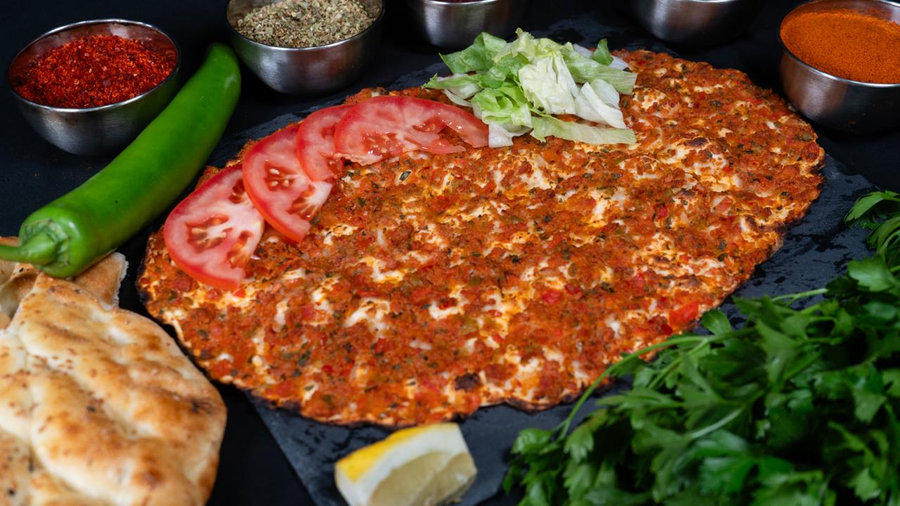 Lahmacun maison